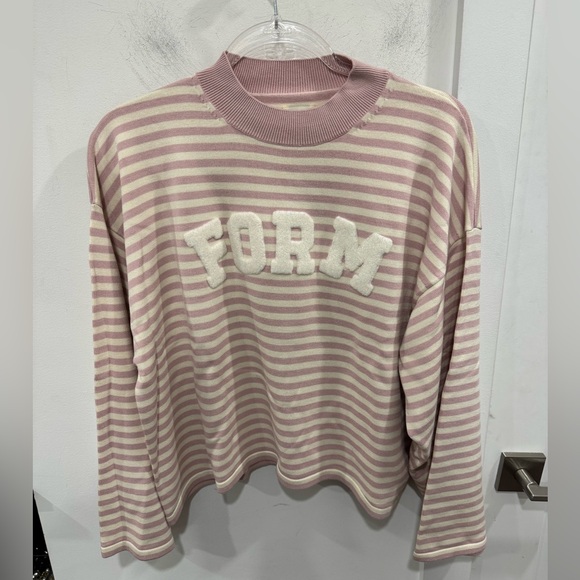 Form Knit Long Sleeve - Picture 3 of 5